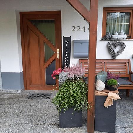 Haus Alpin Apartments Pettneu am Arlberg Extérieur photo